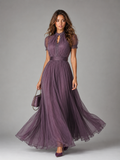 שמלת מקסי שיפון עם תחרה ומחשוף מפתח בצבע Purple – SHIONNA